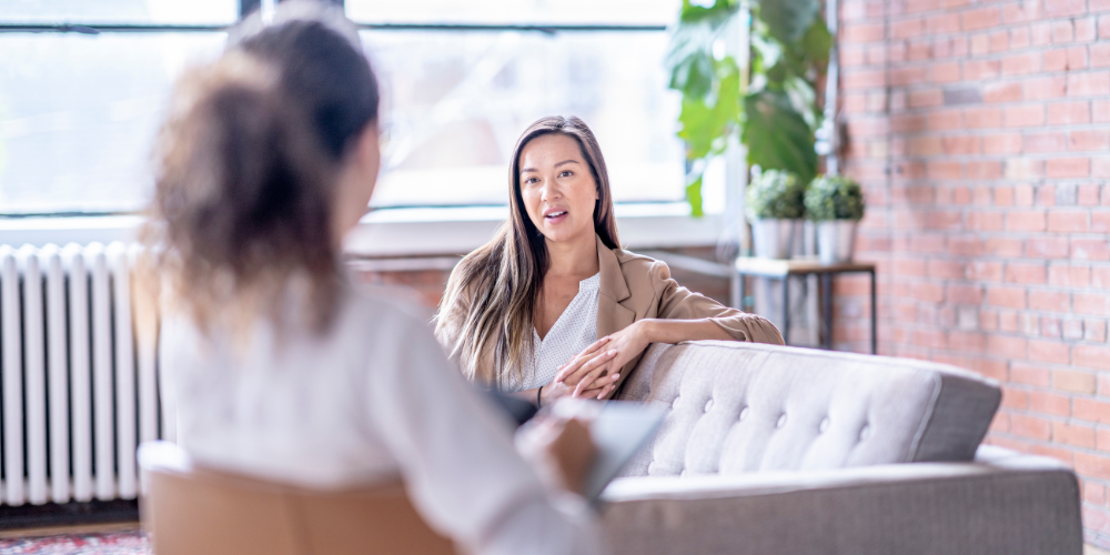 Unlocking Clear Skin & Confidence: Psychotherapy in Your Acne Healing Journey